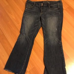 Size 18 American Eagle Artist Women’s Jeans, Used
